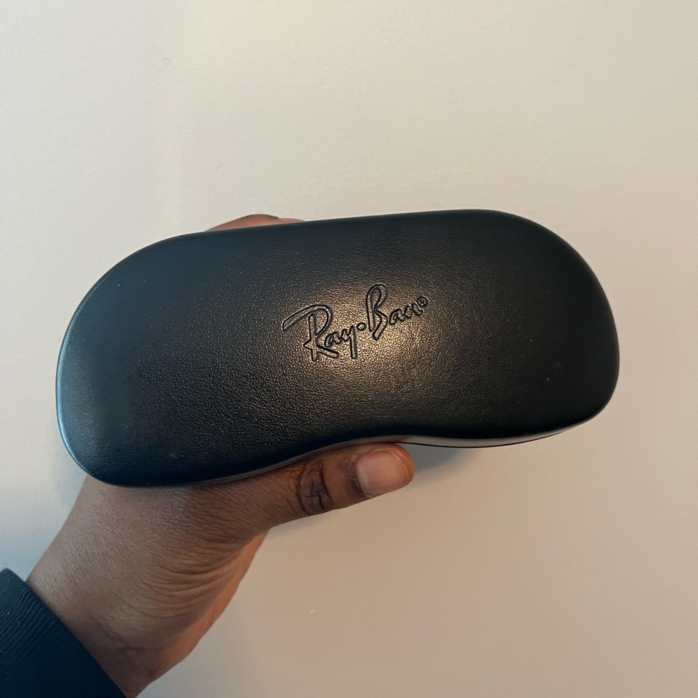 Black Ray-Ban glasses - Picture 6 of 6